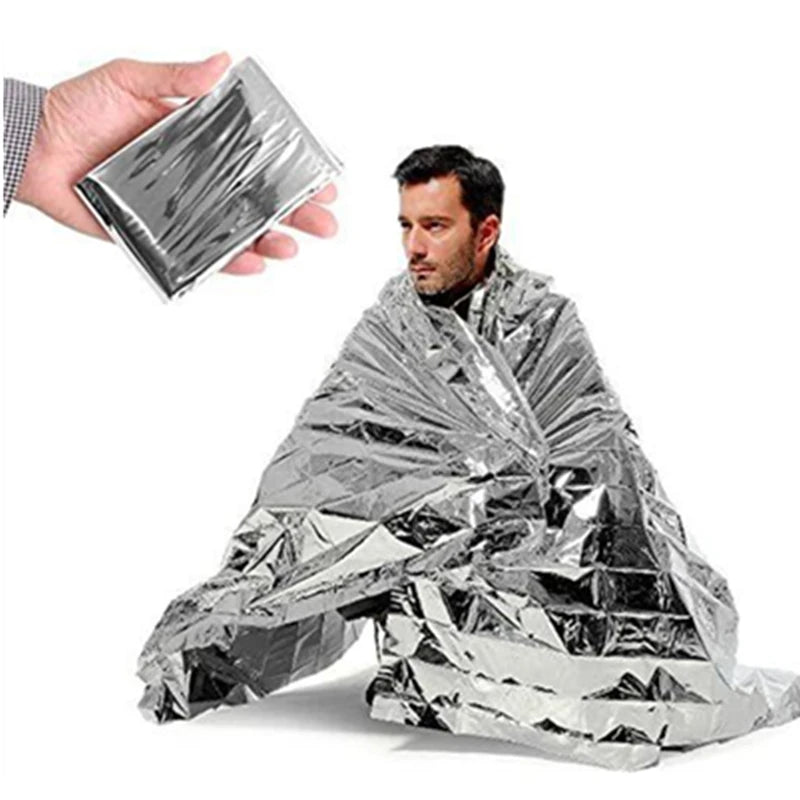 Emergency Mylar Thermal Blanket — Space Foil Heat Retention, DRRM Go-Bag Essential