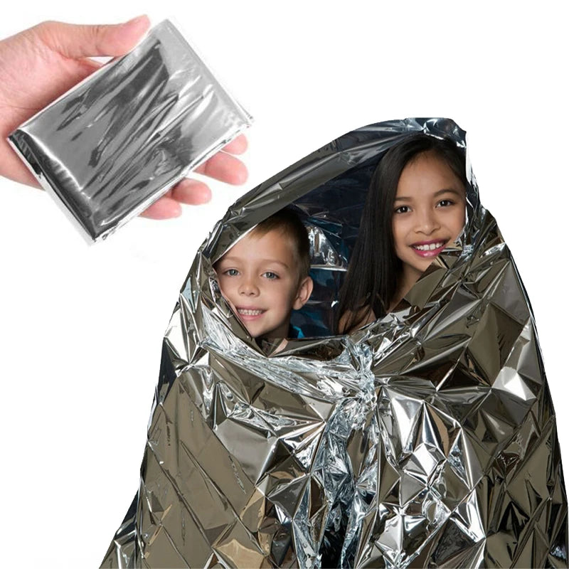 Emergency Mylar Thermal Blanket — Space Foil Heat Retention, DRRM Go-Bag Essential